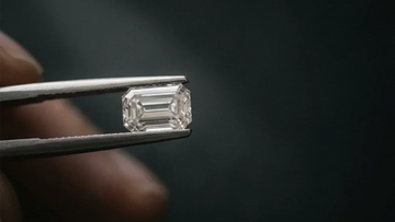 How to Choose a Diamond