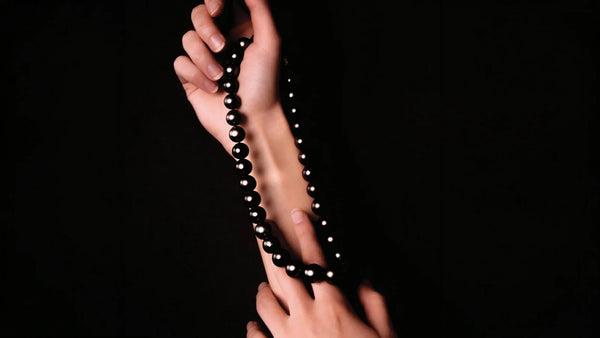How to Tell If a Pearl Is Real