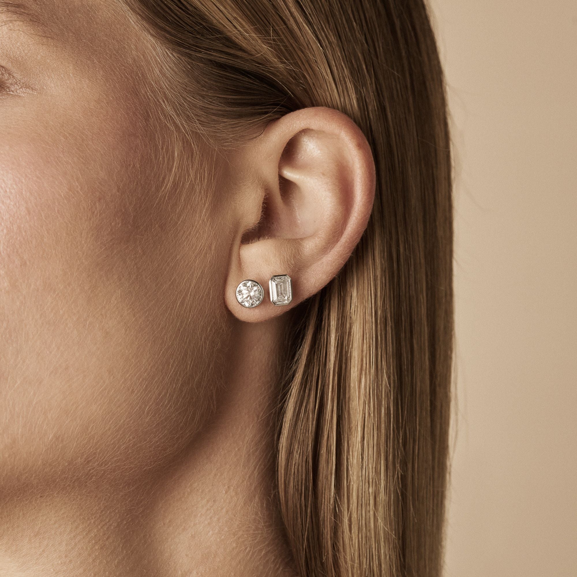 Clara Emerald Bezel Stud Earrings