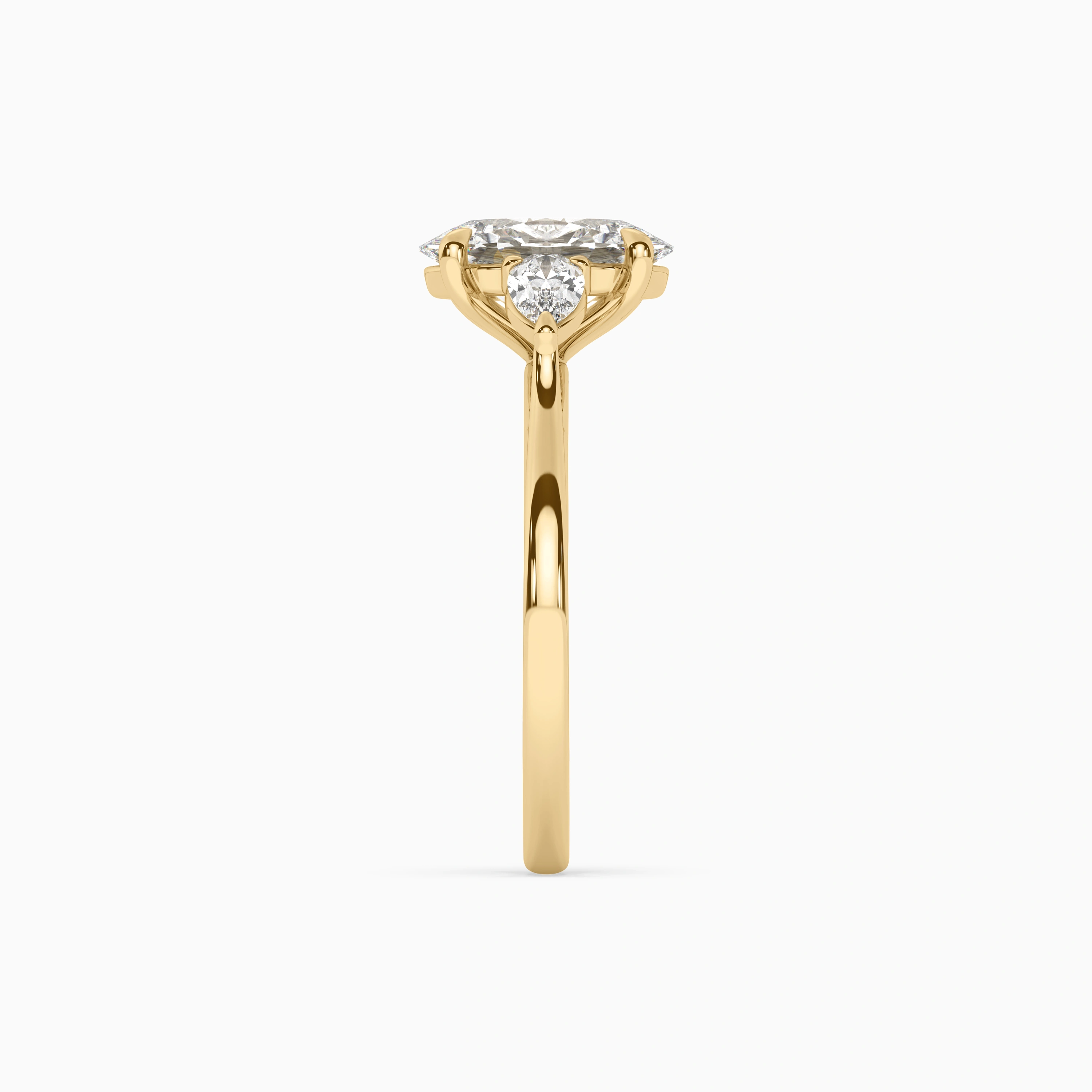 ARIA OVAL THREE-STONE Ring Noble Jewellery