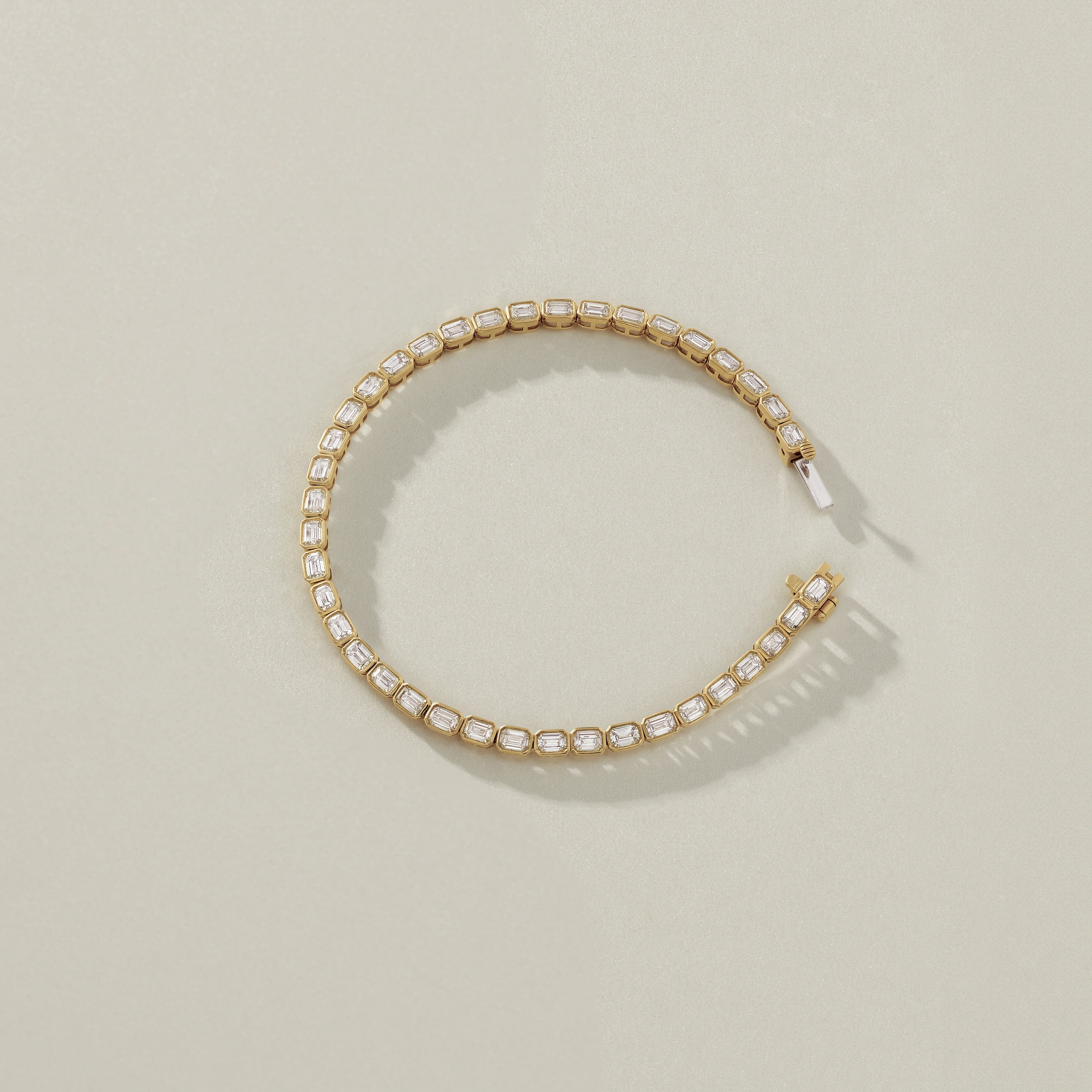 KAIA EMERALD BEZEL TENNIS BRACELET Bracelet Noble Jewellery