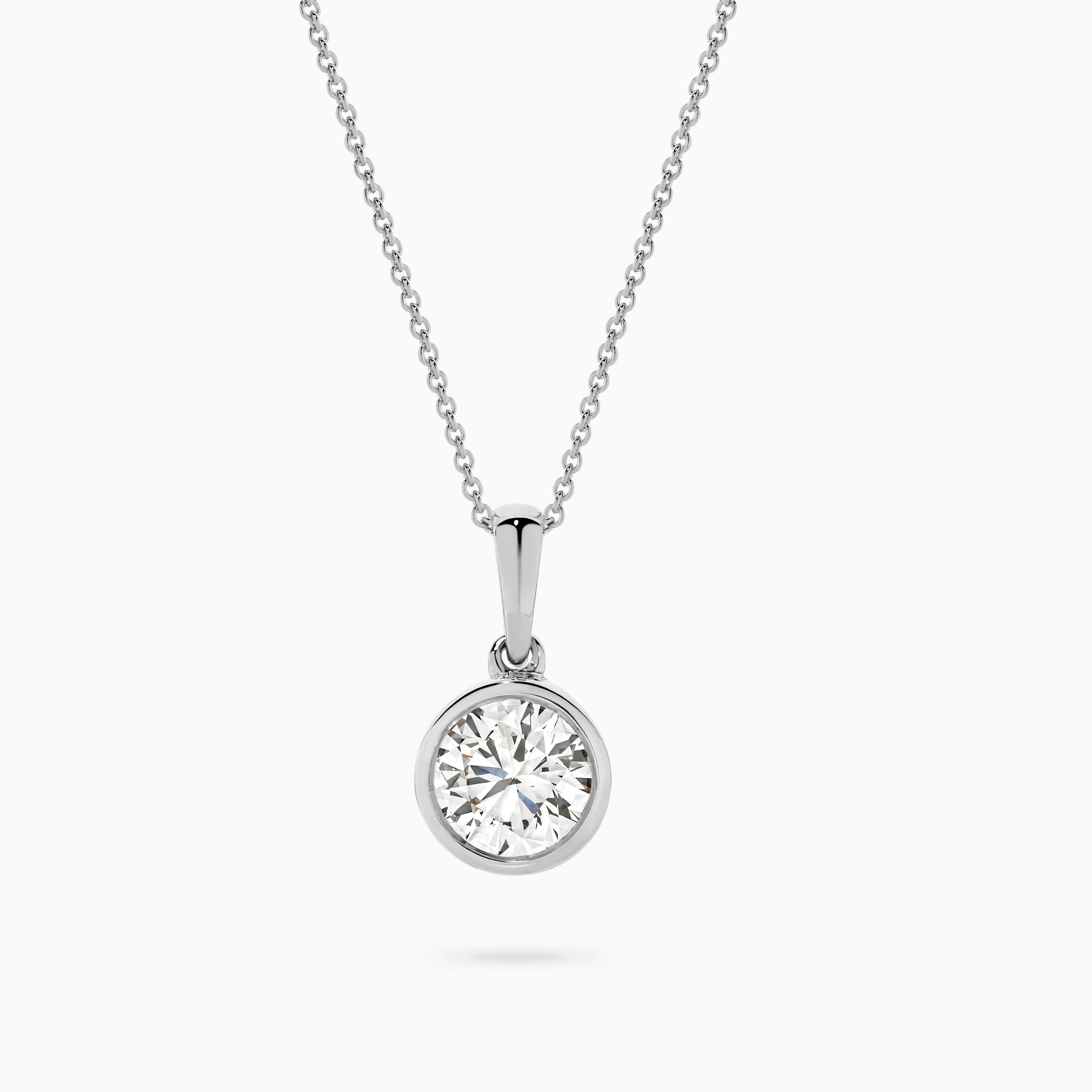 Wren Round Bezel Pendant